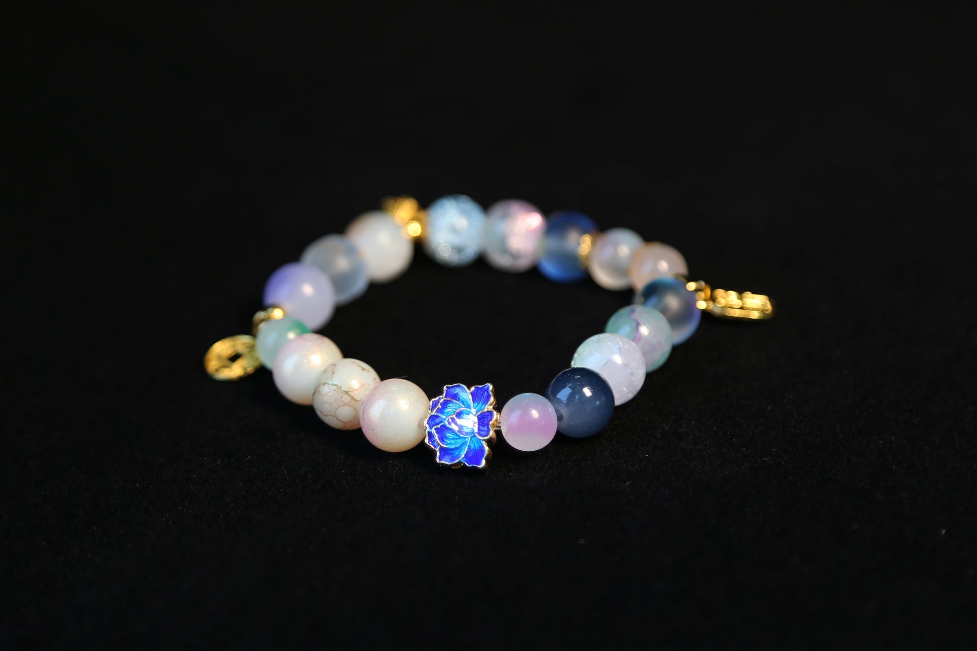 彩珀幻莲 Colorful Amber Lotus